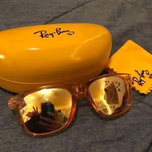 BRAND NEW YELLOW RAYBANS